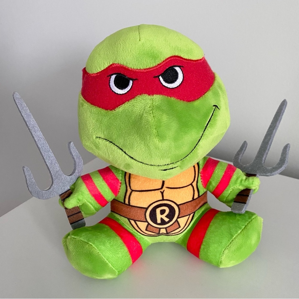 Nickelodeon Raphael Bright Green & Red Teenage Mutant Ninja Turtle Plush 9”